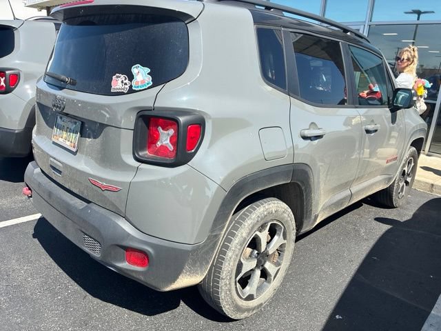 Used 2021 Jeep Renegade Trailhawk AWD/4WD image 3