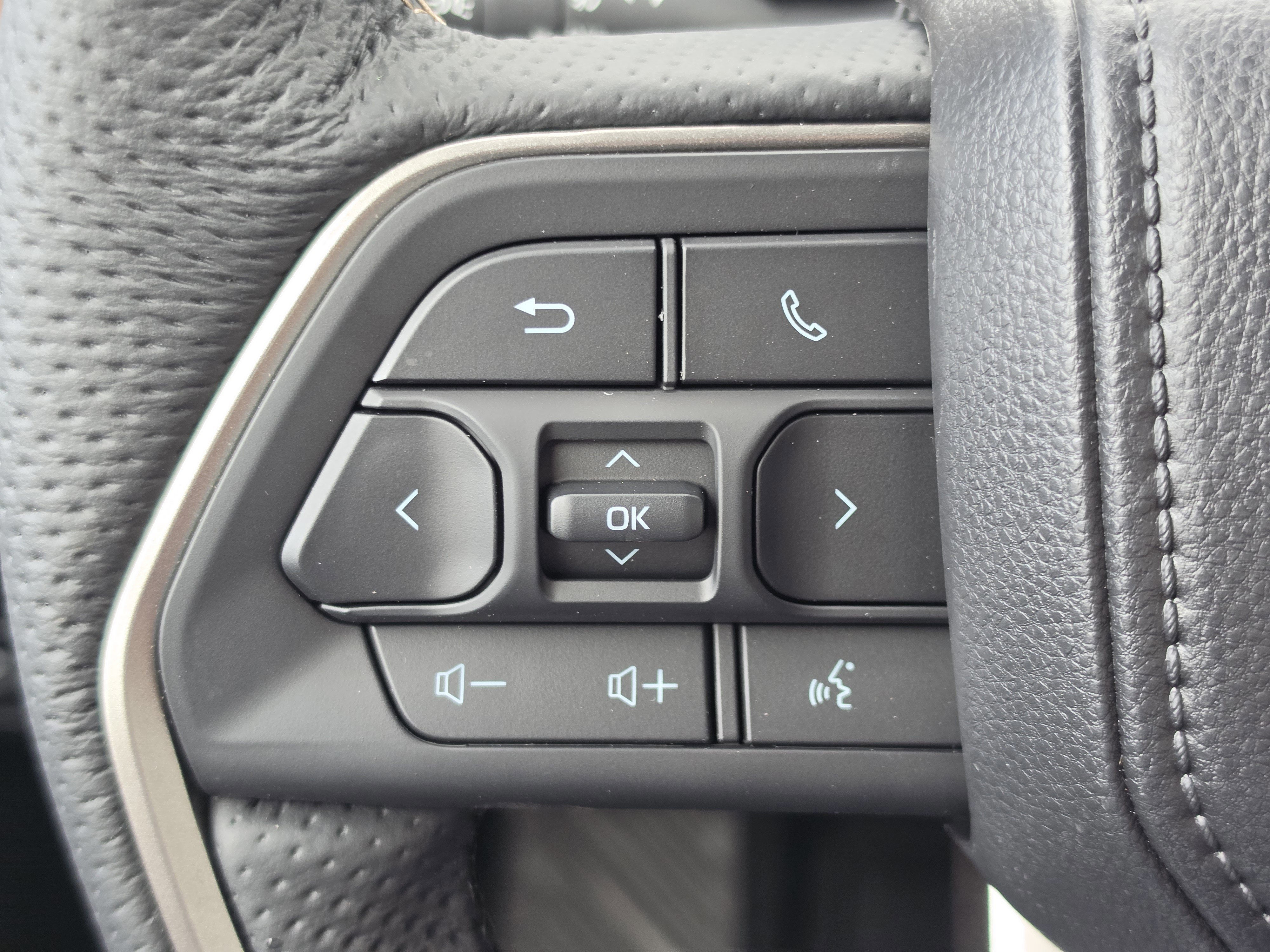 New 2026 Toyota Tundra 1794 Edition AWD/4WD image 17
