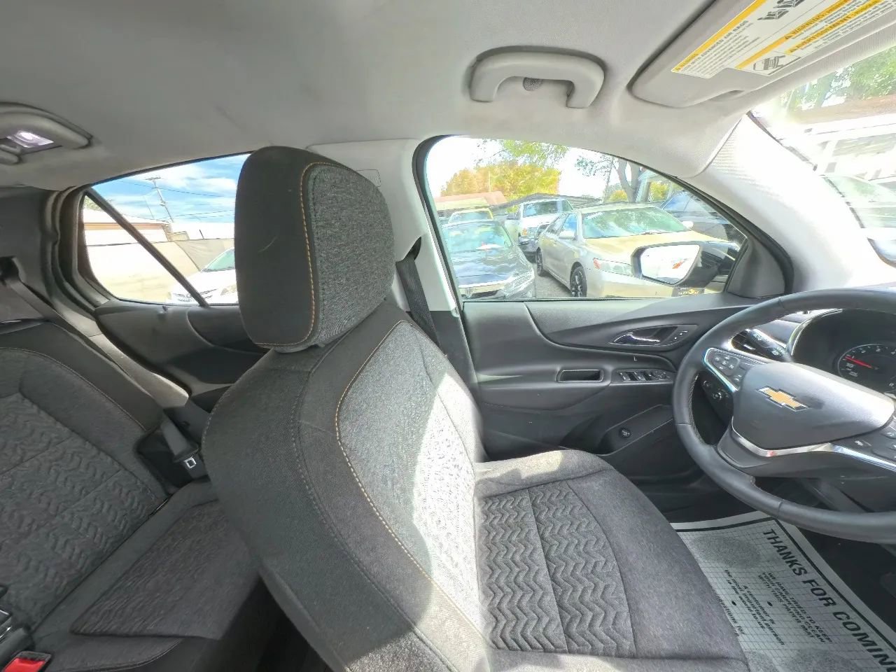 Used 2023 Chevrolet Equinox LT image 29