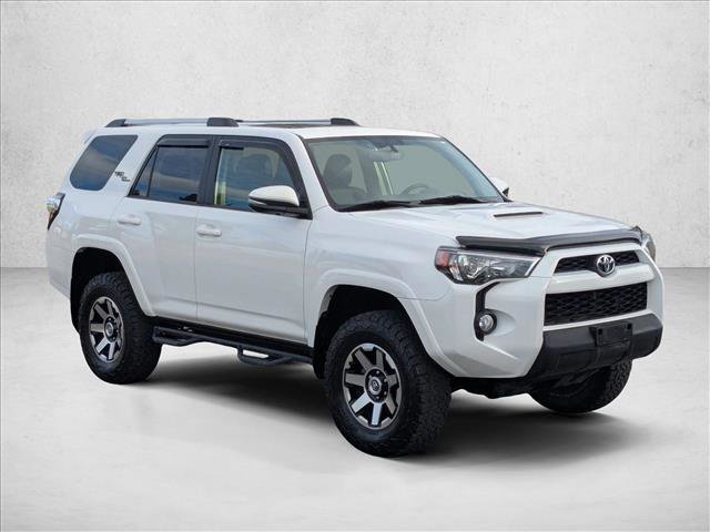 Used 2018 Toyota 4Runner TRD Off-Road Premium image 3