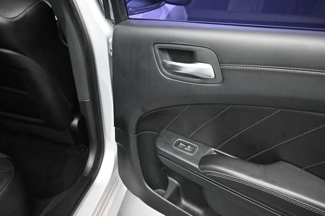 Used 2020 Dodge Charger R/T w/ Plus Group RWD image 20