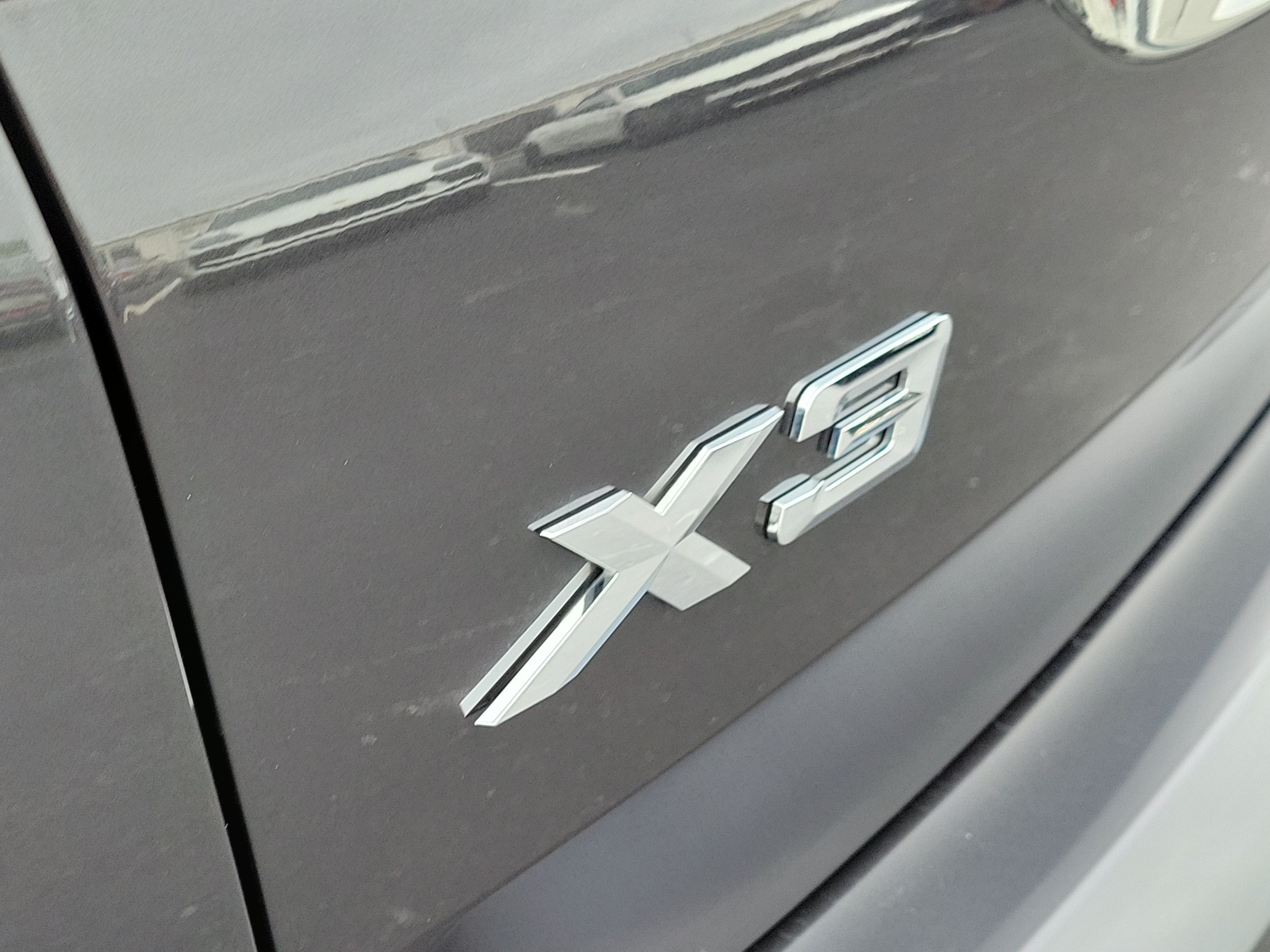 Used 2024 BMW X3 sDrive30i w/ Premium Package w/ZPA RWD image 5