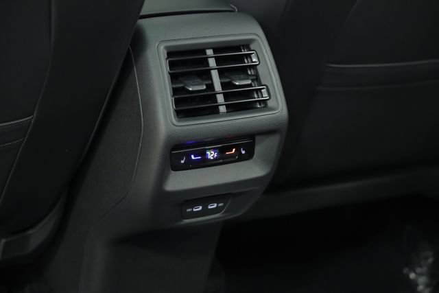 New 2026 Volkswagen Tiguan SEL R-Line image 34