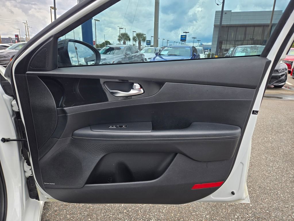 Used 2021 Kia Forte GT-Line w/ GT-Line Premium Package image 42