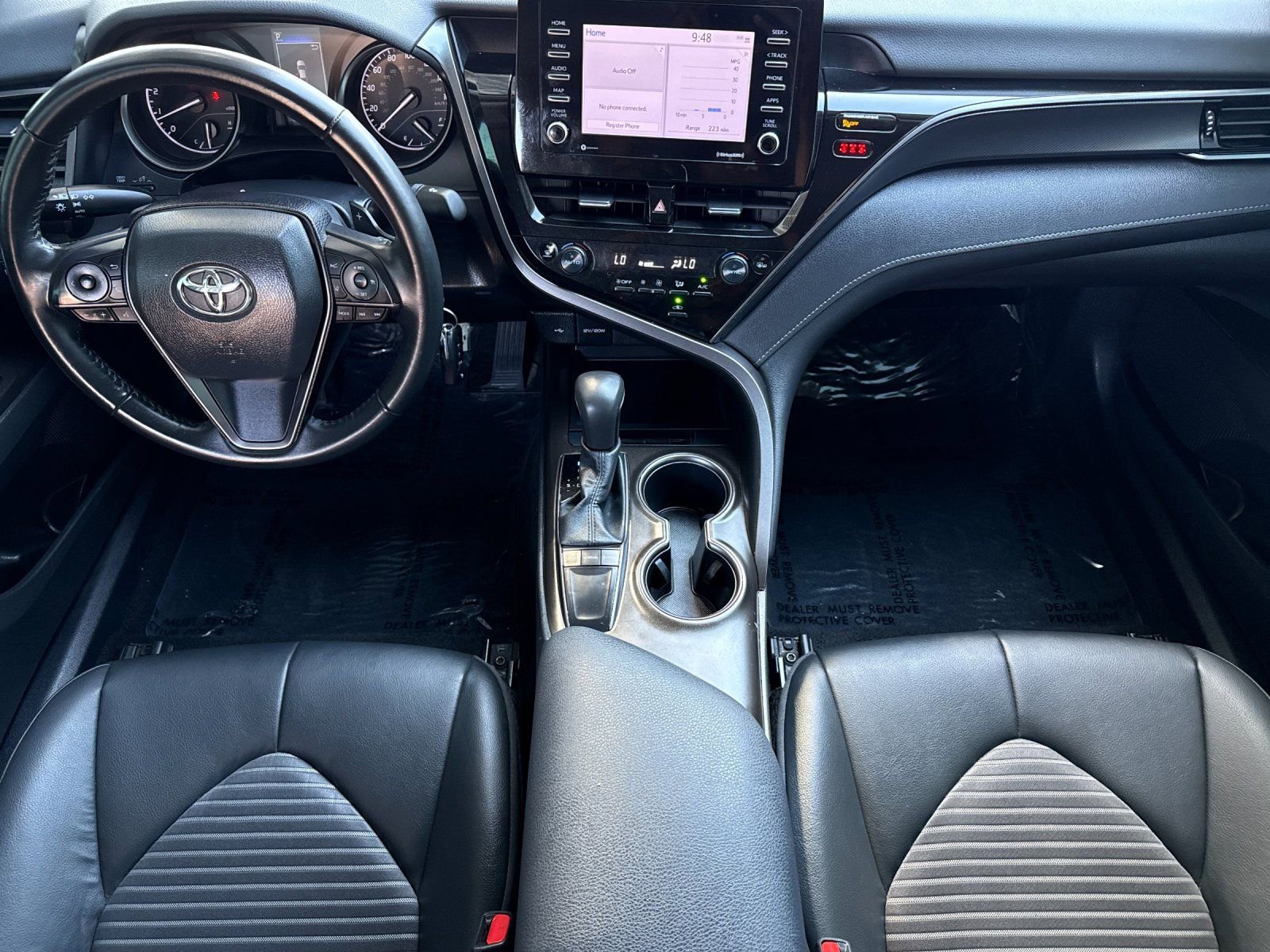 Used 2024 Toyota Camry SE FWD image 12