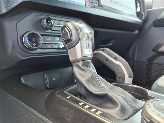 Used 2022 Ford Bronco Outer Banks AWD/4WD image 12