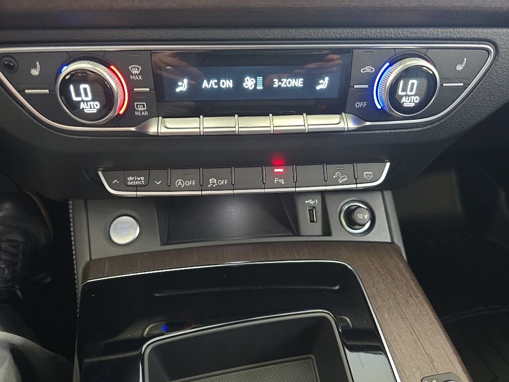 Used 2021 Audi Q5 2.0T Premium Plus AWD/4WD image 23