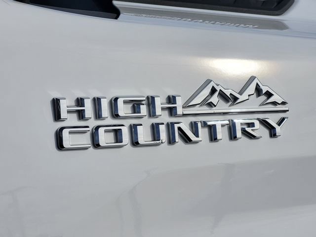 Used 2024 Chevrolet Silverado 3500 High Country w/ High Country Premium Package image 9