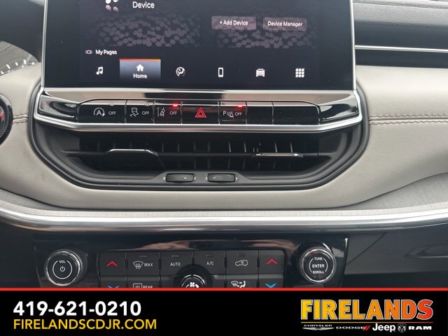 Used 2024 Jeep Compass Limited image 22