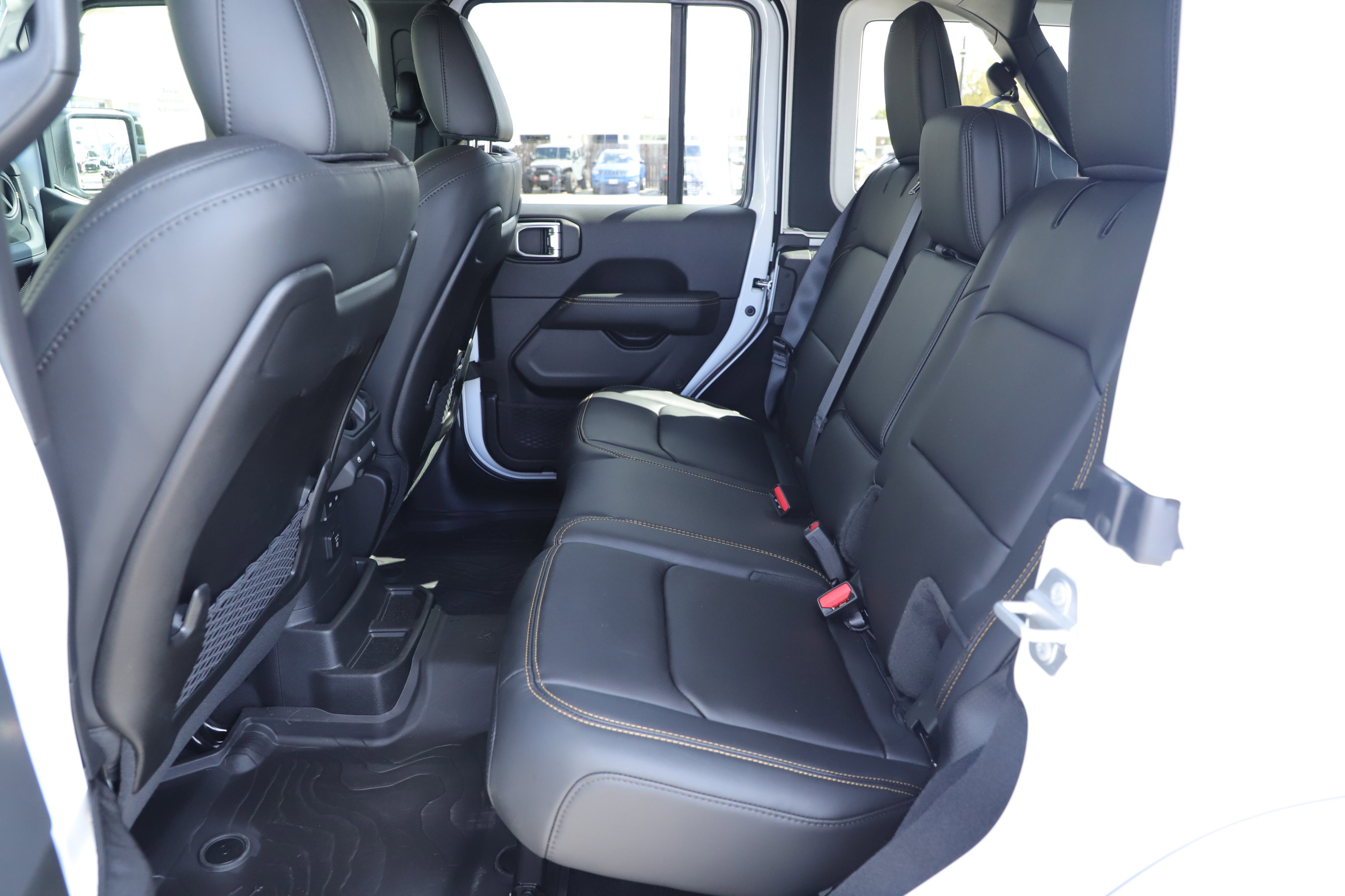 Used 2025 Jeep Wrangler Unlimited Rubicon 392 image 20