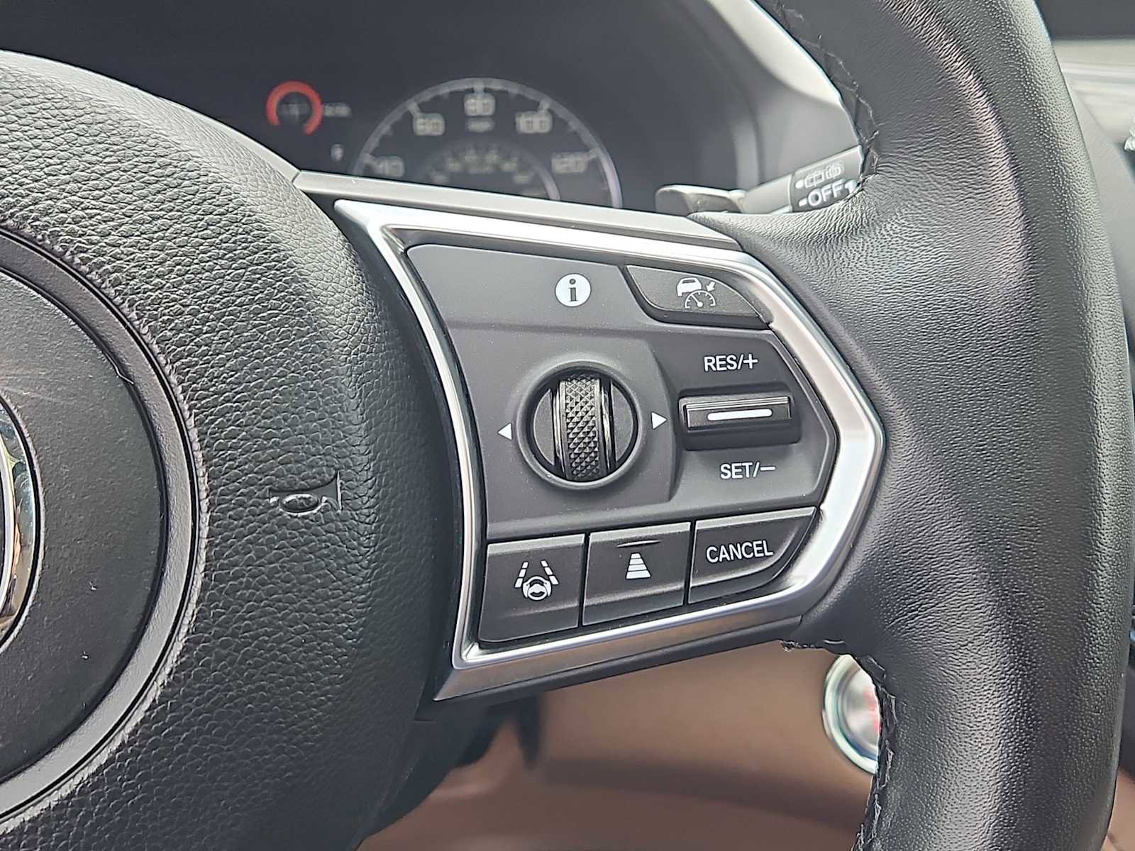 Used 2023 Acura RDX AWD w/ Technology Package image 26