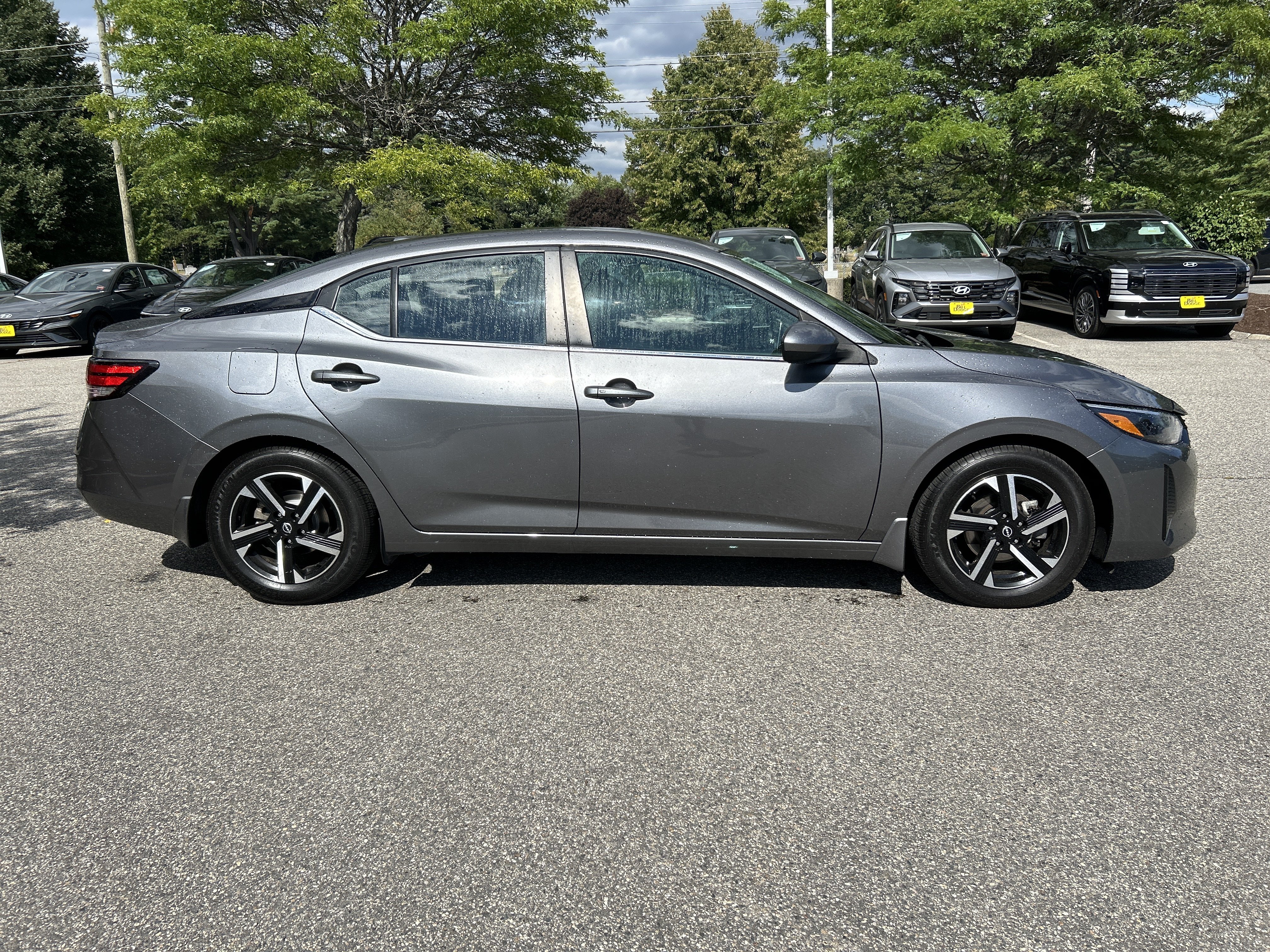 Used 2024 Nissan Sentra SV w/ All-Weather Package FWD image 4