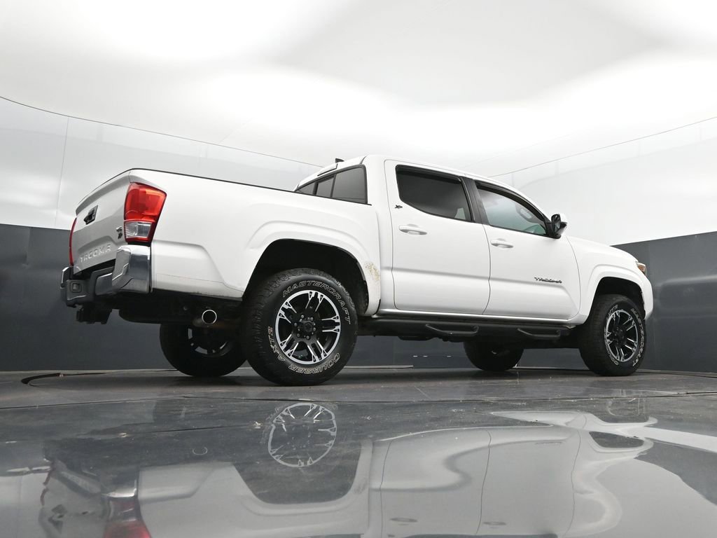 Used 2016 Toyota Tacoma SR5 w/ Towing Package RWD image 43