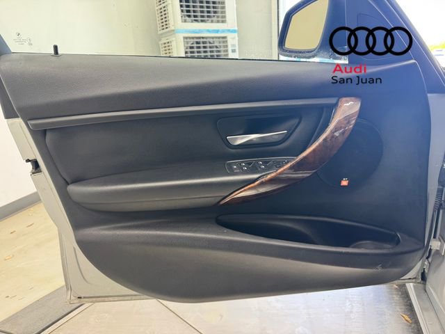 Used 2013 BMW 335i Sedan image 23