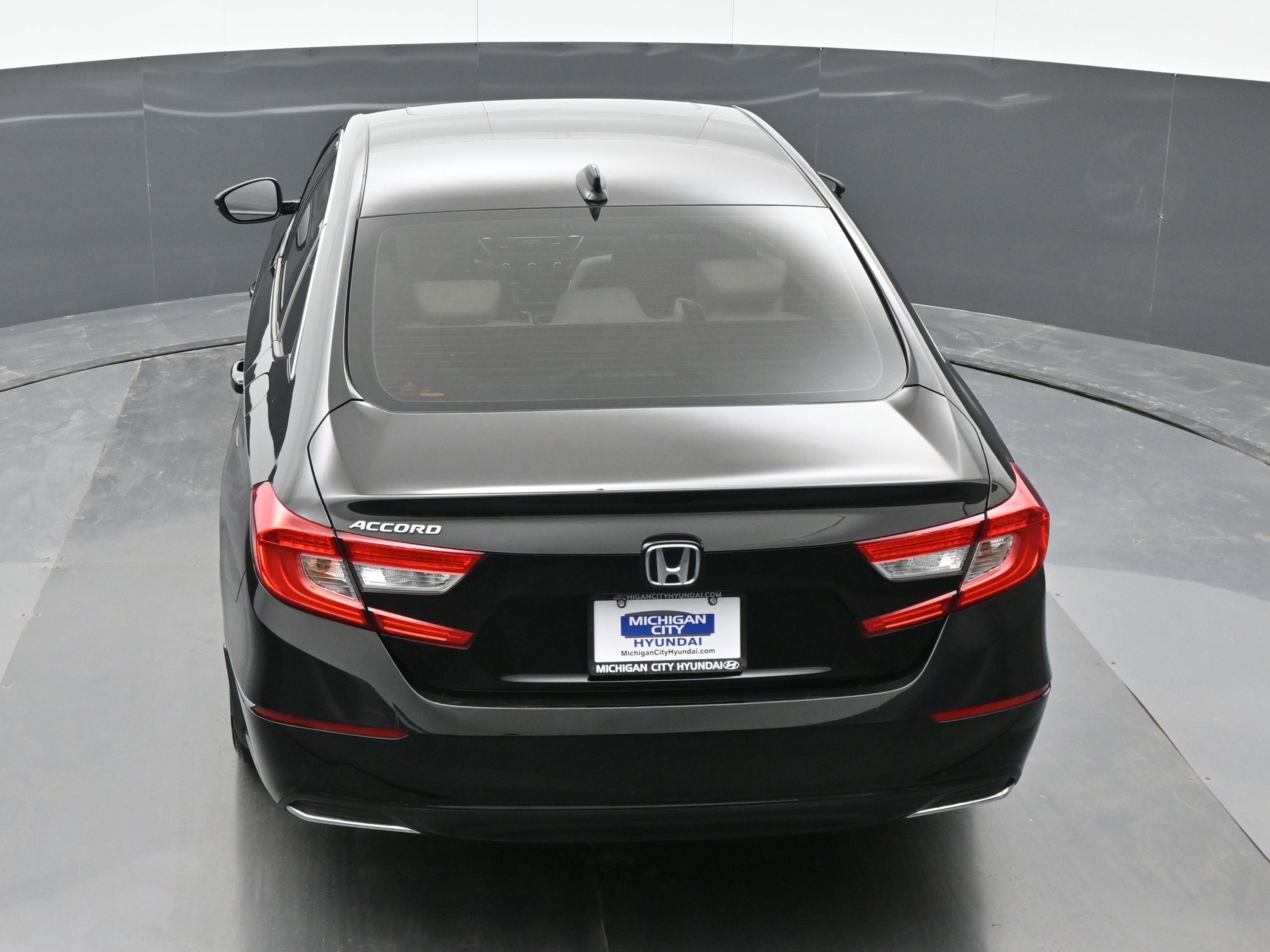 Used 2018 Honda Accord EX-L image 31