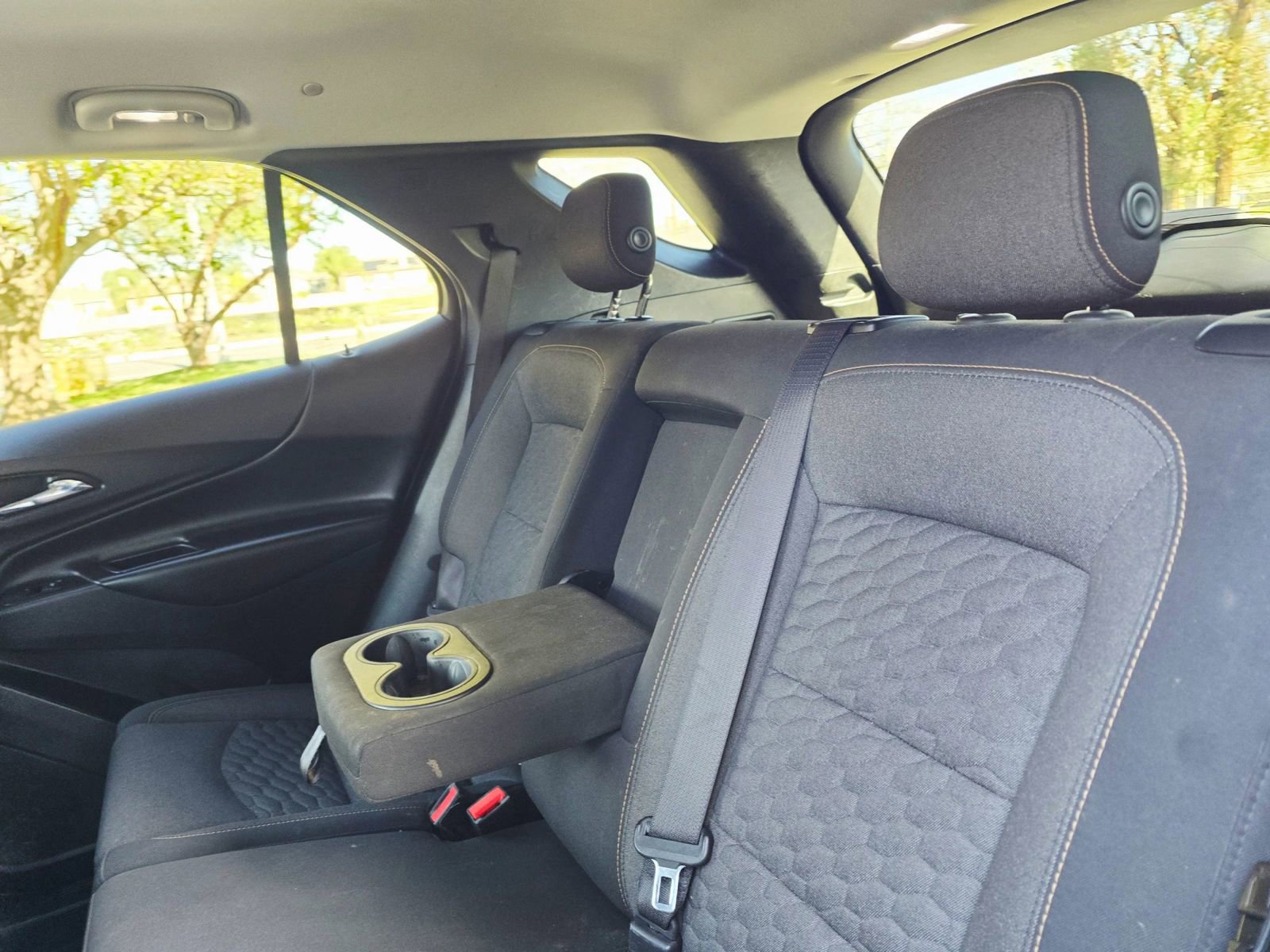 Used 2020 Chevrolet Equinox LT AWD/4WD image 38