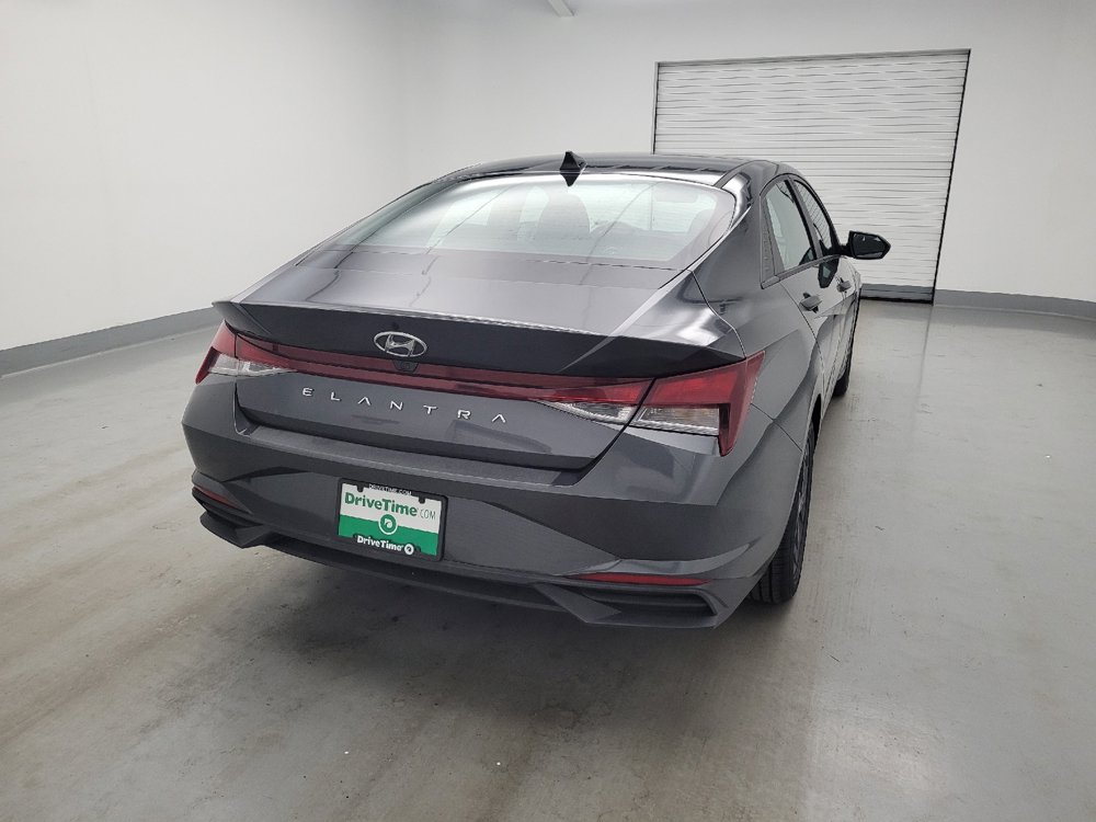 Used 2021 Hyundai Elantra SEL w/ Convenience Package FWD image 7