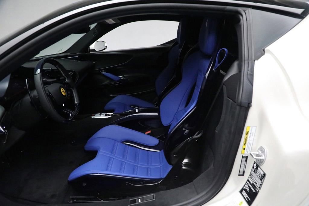 Used 2023 Ferrari SF90 Stradale image 7