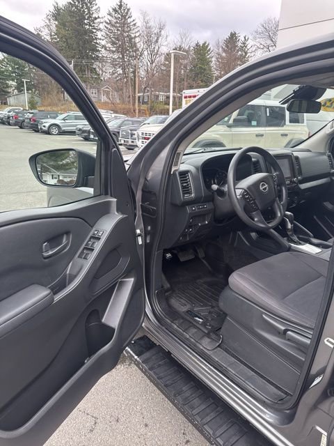 Used 2022 Nissan Frontier S w/ Technology Package image 15