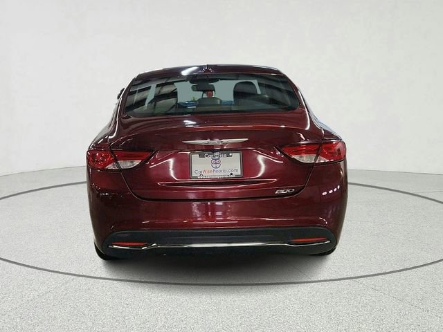 Used 2017 Chrysler 200 Limited Platinum w/ Comfort & Convenience Group image 4