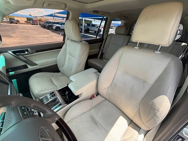 Used 2015 Lexus GX 460 w/ Premium Package AWD/4WD image 17