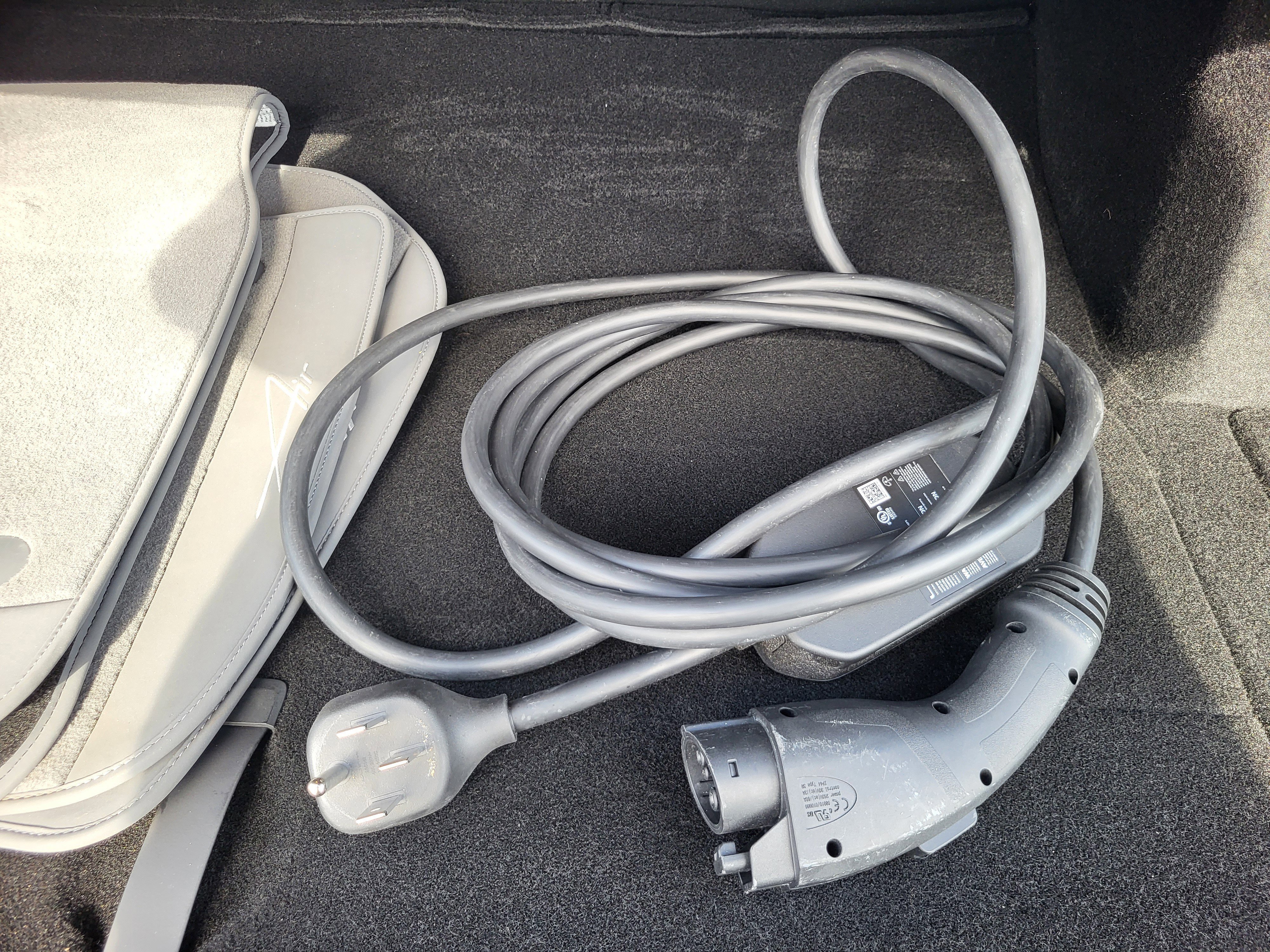 Used 2025 Lucid Air Pure image 25