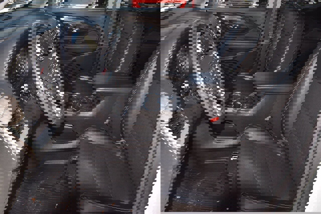 Used 2022 GMC Terrain SLT w/ Infotainment Package II image 13