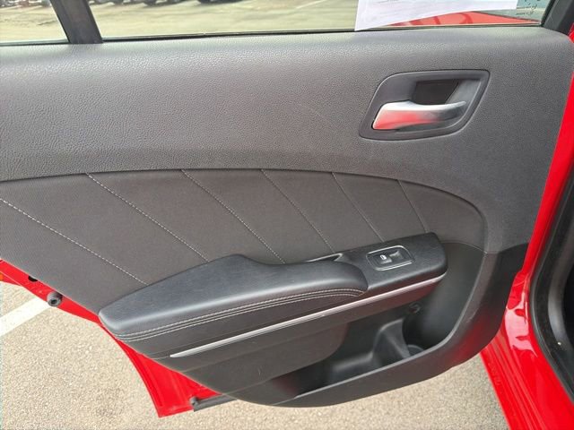 Used 2023 Dodge Charger SXT RWD image 28