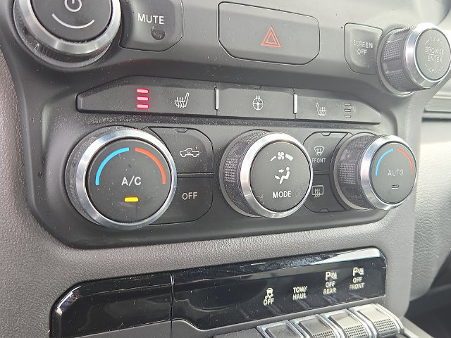 Used 2022 RAM 1500 Big Horn AWD/4WD image 14