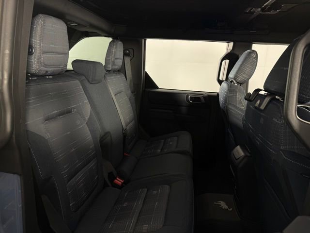 Used 2023 Ford Bronco Heritage Edition AWD/4WD image 17