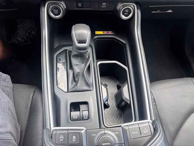 Used 2025 Toyota Grand Highlander AWD image 20
