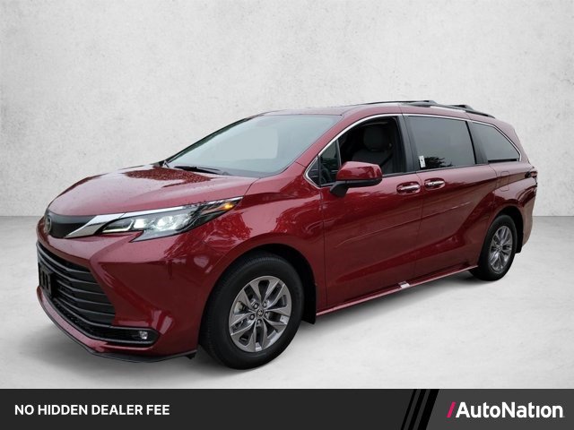 Used 2026 Toyota Sienna XLE