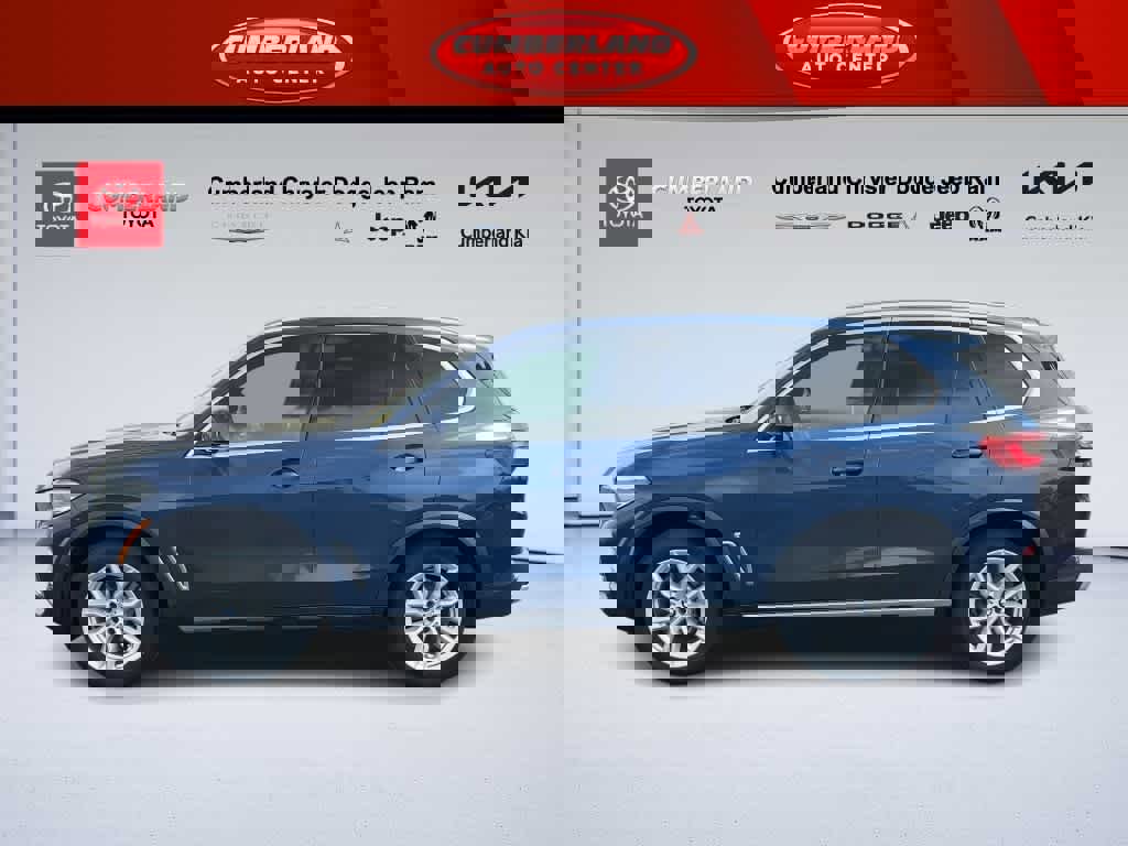 Used 2019 BMW X5 xDrive40i w/ Premium Package 2 image 5