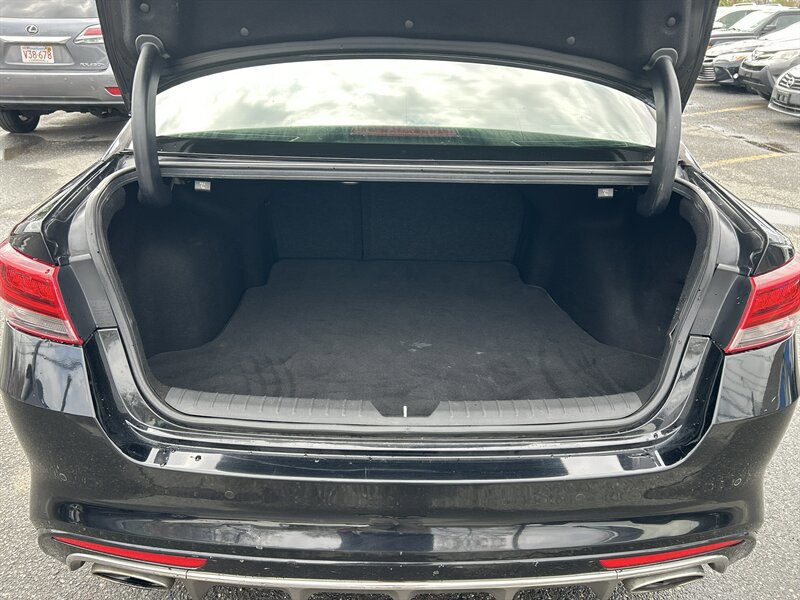 Used 2018 Kia Optima SX w/ Technology Package FWD image 9
