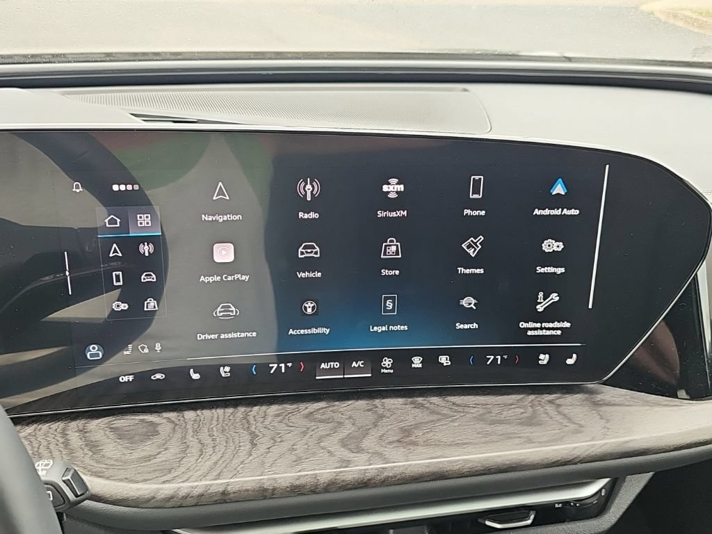 Certified 2025 Audi Q5 Prestige AWD/4WD image 6