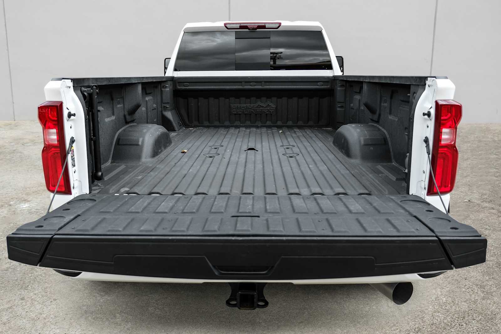 Used 2022 Chevrolet Silverado 3500 High Country AWD/4WD image 53