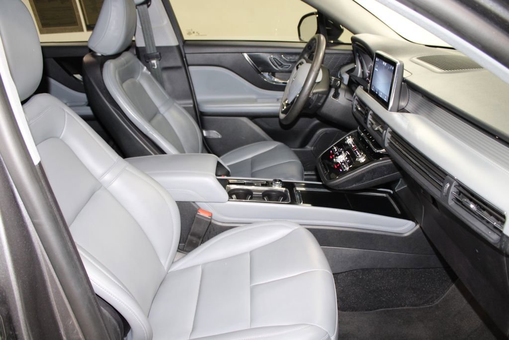 Used 2022 Lincoln Corsair FWD image 28