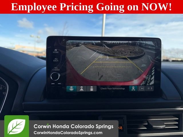 New 2025 Honda Pilot Touring image 19