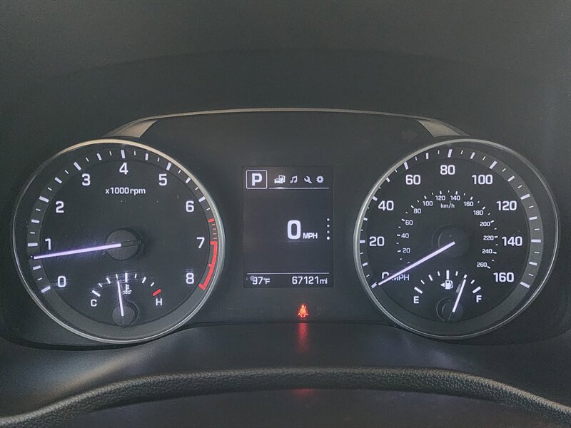 Used 2018 Hyundai Elantra SEL FWD image 26