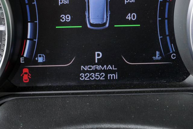 Certified 2022 Maserati Levante GT AWD/4WD image 13