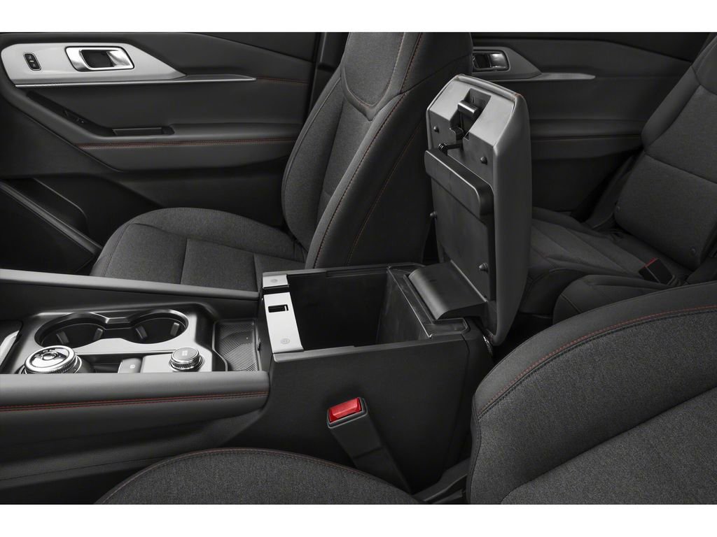 New 2026 Ford Explorer Active AWD/4WD image 13