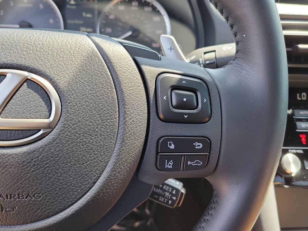 Used 2024 Lexus IS 350 F Sport RWD image 2