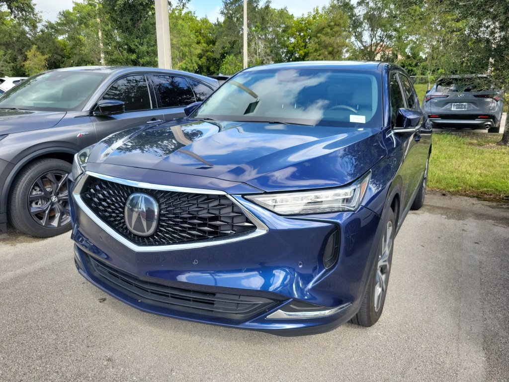 Used 2024 Acura MDX w/ Technology Package FWD image 3