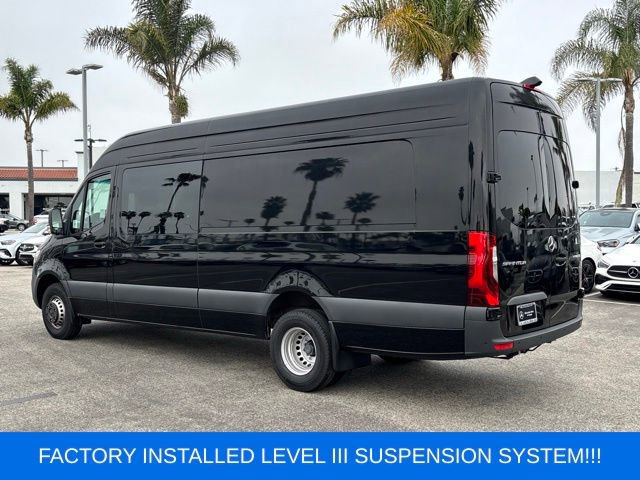 Used 2024 Mercedes-Benz Sprinter 3500 image 7