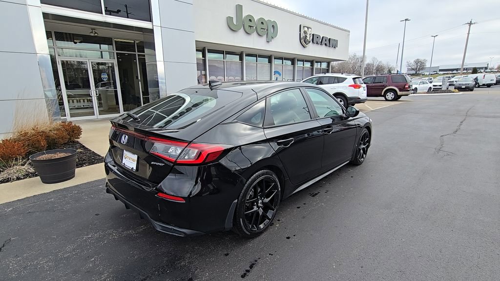 Used 2024 Honda Civic Sport image 9