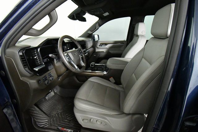 Used 2023 Chevrolet Silverado 1500 RST w/ RST All Star Premium Package image 5