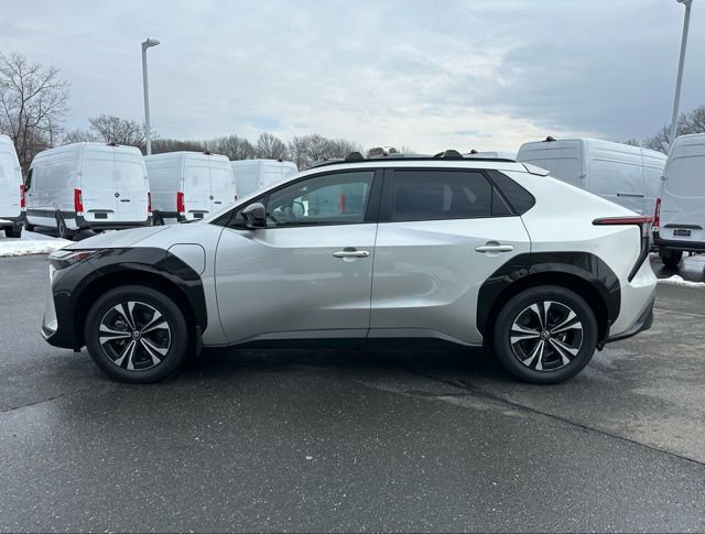 Used 2025 Toyota bZ4X AWD w/ Weather Package image 3