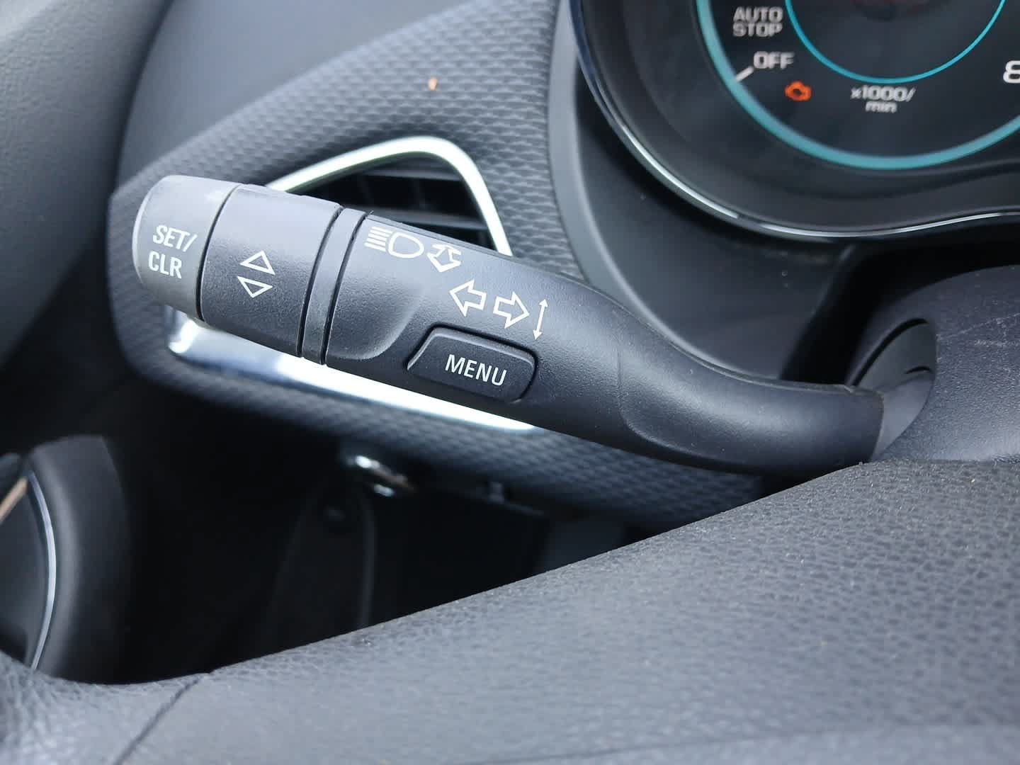 Used 2017 Chevrolet Cruze LS FWD image 20