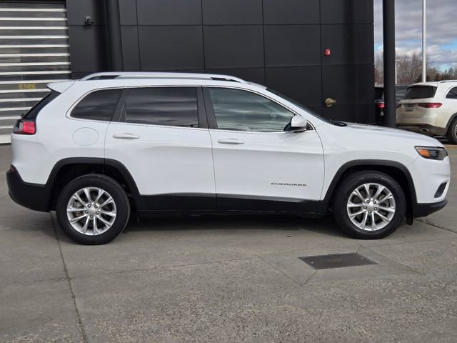 Used 2019 Jeep Cherokee Latitude w/ Popular Appearance Group image 38