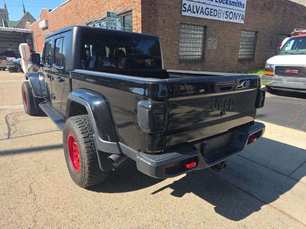Used 2022 Jeep Gladiator Sport AWD/4WD image 4